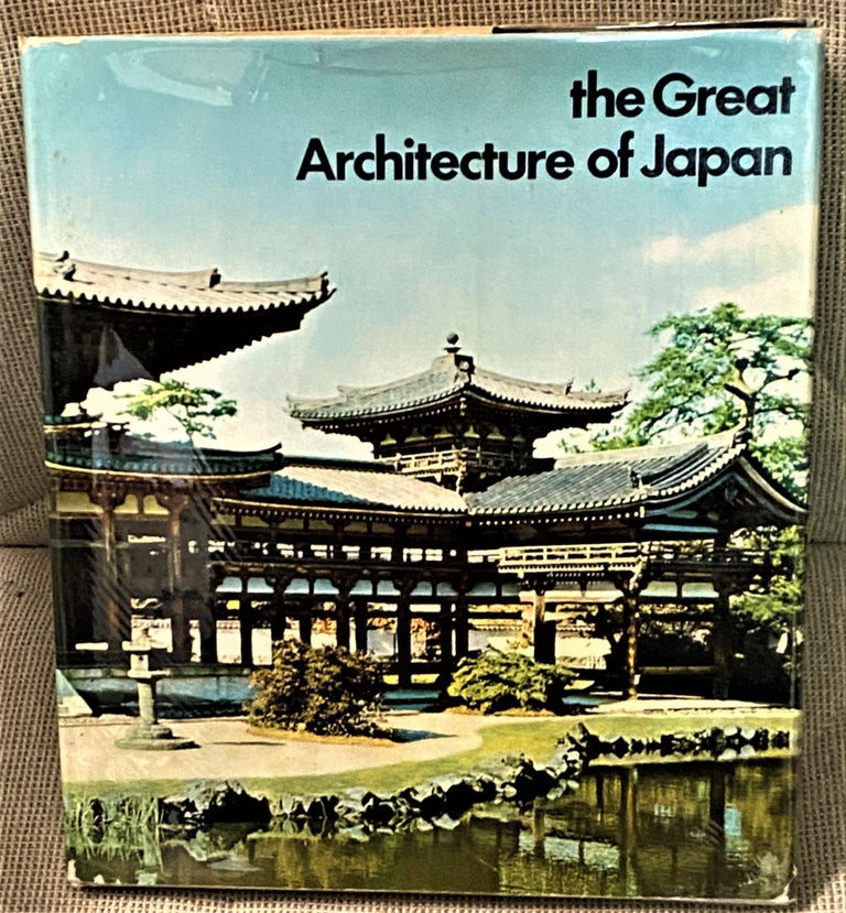 Item #72245 The Great Architecture of Japan. Drahomir Illik.