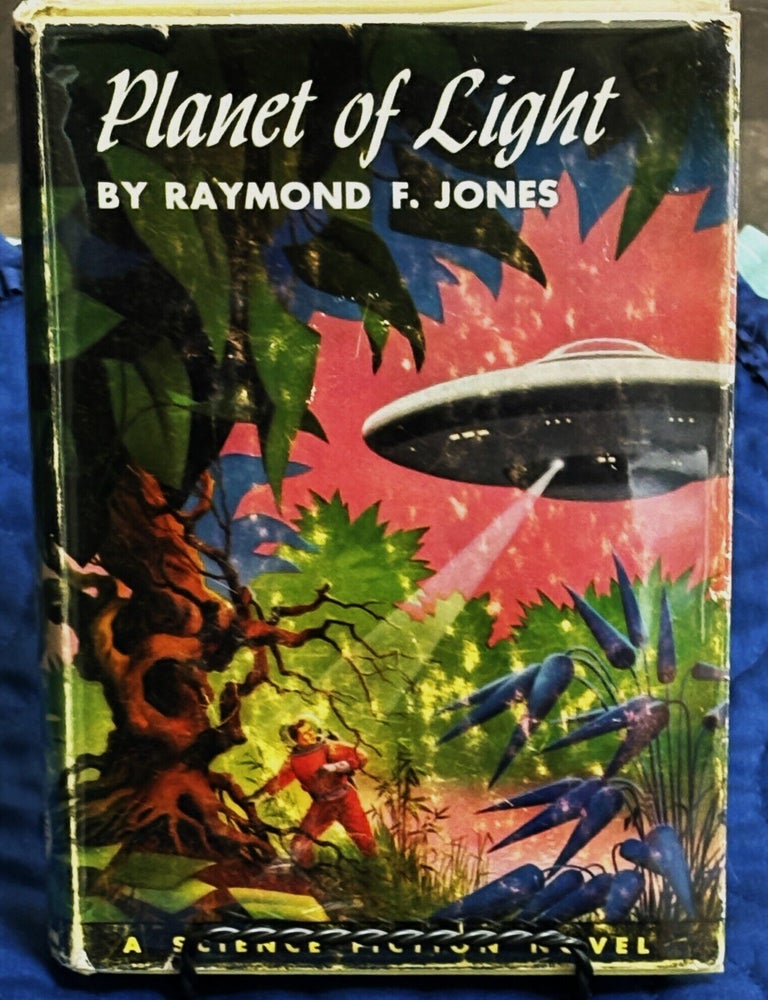 Item #85762 Planet of Light. Raymond F. Jones.